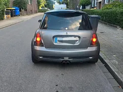 Grau Gebraucht 2003 Mini John Cooper Works Kleinwagen | 3.999 €