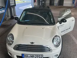 Weiß Gebraucht 2011 Mini Cooper Kleinwagen | 5.800 € (Superpreis)