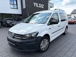 Weiß Gebraucht 2020 VW Caddy Van / Kleinbus | 16.450 € (Fairer Preis)