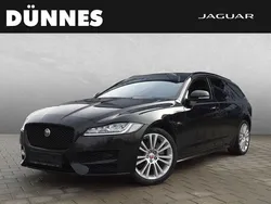 Schwarz (narvik black) Gebraucht 2019 Jaguar XF Sportbrake R-Sport Kombi | 28.990 €