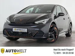 Quasargrau Gebraucht 2023 Cupra Born Kleinwagen | 31.560 € (Fairer Preis)
