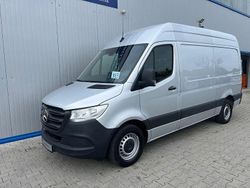 Silber Gebraucht 2021 Mercedes Sprinter Van | 30.199 €