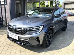 Grau Gebraucht 2023 Renault Austral Esprit Alpine SUV | 43.999 €