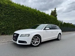 Weiß Gebraucht 2011 Audi A4 S-Line Kombi | 6.450 € (Guter Preis)