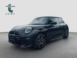 Grau Gebraucht 2024 Mini John Cooper Works Kleinwagen | 32.870 € (Fairer Preis)