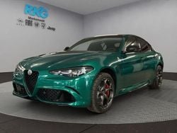 Gruen Neu 2025 Alfa Romeo Giulia Quadrifoglio Limousine | 113.990 €