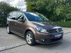 Braun Gebraucht 2014 VW Touran Comfortline Van / Kleinbus | 8.800 € (Fairer Preis)