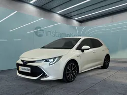 Weiß Gebraucht 2020 Toyota Corolla Limousine | 22.599 € (Fairer Preis)