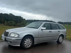 Silber Gebraucht 2000 Mercedes C200 Elegance Kombi | 1.299 €
