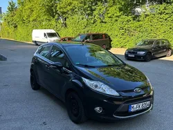 Schwarz Gebraucht 2010 Ford Fiesta Kleinwagen | 4.000 € (Guter Preis)