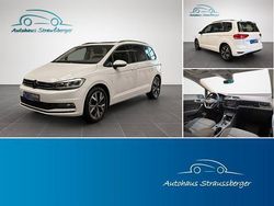 Weiß Gebraucht 2023 VW Touran Comfortline Van / Kleinbus | 31.290 € (Fairer Preis)