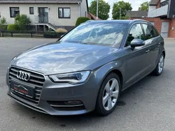 Grau Gebraucht 2013 Audi A3 Sportback Ambition Limousine | 9.900 € (Guter Preis)