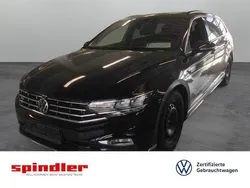 Deep black perleffekt Gebraucht 2021 VW Passat Business Kombi | 19.980 € (Fairer Preis)