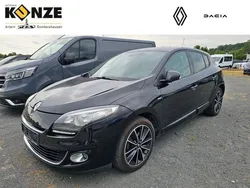 Black pearlschwarz Gebraucht 2012 Renault Mégane III Bose Edition Limousine | 4.000 € (Superpreis)
