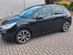 Schwarz Gebraucht 2015 Citroën C3 Kleinwagen | 5.400 € (Fairer Preis)