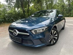 Blau Gebraucht 2021 Mercedes A250 Style Limousine | 17.890 € (Fairer Preis)
