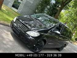 Schwarz Gebraucht 2010 Mercedes Viano Van / Kleinbus | 15.900 € (Etwas zu teuer)
