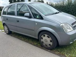 Grau Gebraucht 2003 Opel Meriva Van / Kleinbus | 500 € (Superpreis)