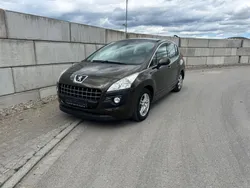 Braun Gebraucht 2009 Peugeot 3008 Premium Limousine | 3.950 € (Fairer Preis)