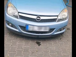 Blau Gebraucht 2006 Opel Astra Cabriolet Cabrio | 5.600 € (Teuer)