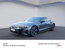 Grau Gebraucht 2022 Audi e-tron GT quattro Sport Limousine | 52.680 €