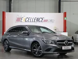 Grau Gebraucht 2014 Mercedes CLA200 Shooting Brake Urban Kombi | 13.444 € (Fairer Preis)