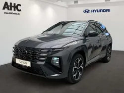 Grau ecotronic grey / abyss bl Neu 2025 Hyundai Tucson N Line SUV | 41.500 € (Teuer)