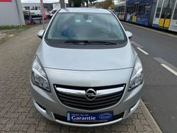 Silber Gebraucht 2017 Opel Meriva Active Van / Kleinbus | 6.999 € (Fairer Preis)