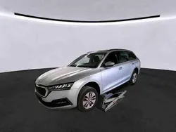 Silber Gebraucht 2021 Skoda Octavia Ambition Kombi | 19.990 € (Guter Preis)