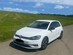Weiß Gebraucht 2019 VW Golf VII IQ Drive Limousine | 15.490 € (Guter Preis)