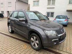 Grau Gebraucht 2010 Suzuki Grand Vitara SUV | 6.700 € (Guter Preis)