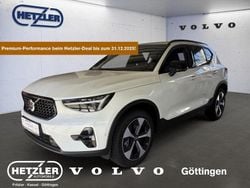 Crystal white / metallic Neu 2025 Volvo XC40 Plus SUV | 43.550 € (Fairer Preis)
