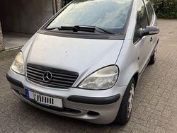 Silber Gebraucht 2003 Mercedes A140 Limousine | 939 € (Superpreis)
