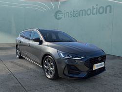Grau Gebraucht 2024 Ford Focus ST-Line X Kombi | 30.490 € (Teuer)