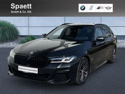 Sophistograu brillanteffekt Gebraucht 2022 BMW 520 M Sport Kombi | 30.700 € (Teuer)