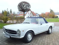 Papyrusweiß Gebraucht 1966 Mercedes 230 Cabrio | 157.000 €
