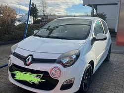 Weiß Gebraucht 2012 Renault Twingo Kleinwagen | 3.000 € (Fairer Preis)