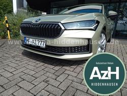 Andere farbe Gebraucht 2024 Skoda Superb Selection Kombi | 48.990 €