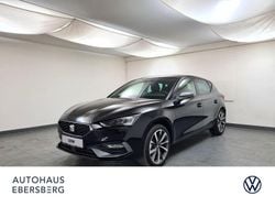 Mitternachtsschwarz Gebraucht 2025 Seat Leon ST Beats Kombi | 28.777 € (Fairer Preis)