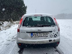 Silber Gebraucht 2007 Ford Fiesta Kleinwagen | 1.000 € (Guter Preis)