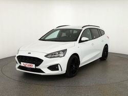 Weiß Gebraucht 2021 Ford Focus ST-Line Kombi | 21.990 € (Fairer Preis)