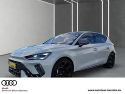 Taiga grau metallic Gebraucht 2024 Cupra Leon Limousine | 32.444 € (Guter Preis)
