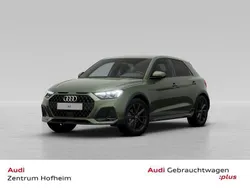 Distriktgrün metallic Gebraucht 2024 Audi A1 S-Line Kleinwagen | 27.590 € (Fairer Preis)