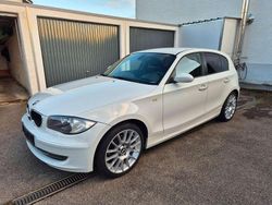 Weiß Gebraucht 2007 BMW 118 Kleinwagen | 3.300 € (Fairer Preis)