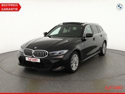 Schwarz Gebraucht 2023 BMW 330 M Sport Kombi | 38.890 €