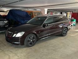 Braun Gebraucht 2011 Mercedes E350 Avantgarde Kombi | 5.995 € (Teuer)
