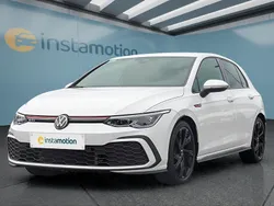 Weiß Gebraucht 2023 VW Golf VIII GTI Kleinwagen | 27.599 € (Guter Preis)