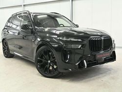 Schwarz Gebraucht 2025 BMW X7 M Sport SUV | 102.970 € (Etwas zu teuer)
