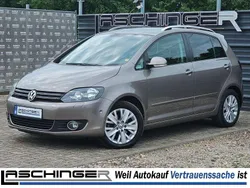 Braun Gebraucht 2014 VW Golf VII Life Limousine | 10.480 € (Guter Preis)