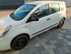 Weiß Gebraucht 2009 Nissan Note Comfort Van / Kleinbus | 1.550 € (Fairer Preis)